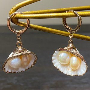 Shell w/Pearls Earrings